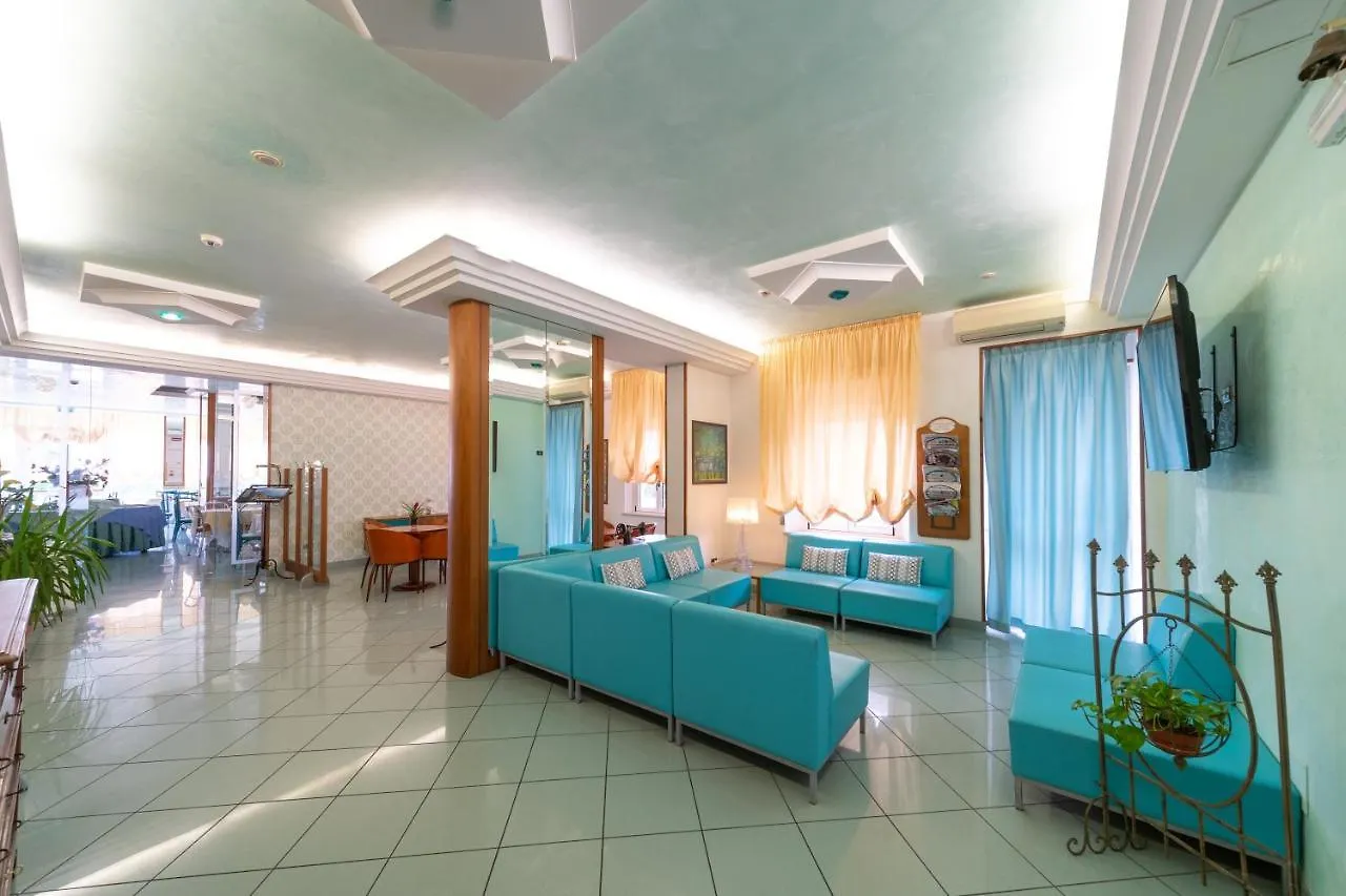 Hotel Ancora Rimini 3*,